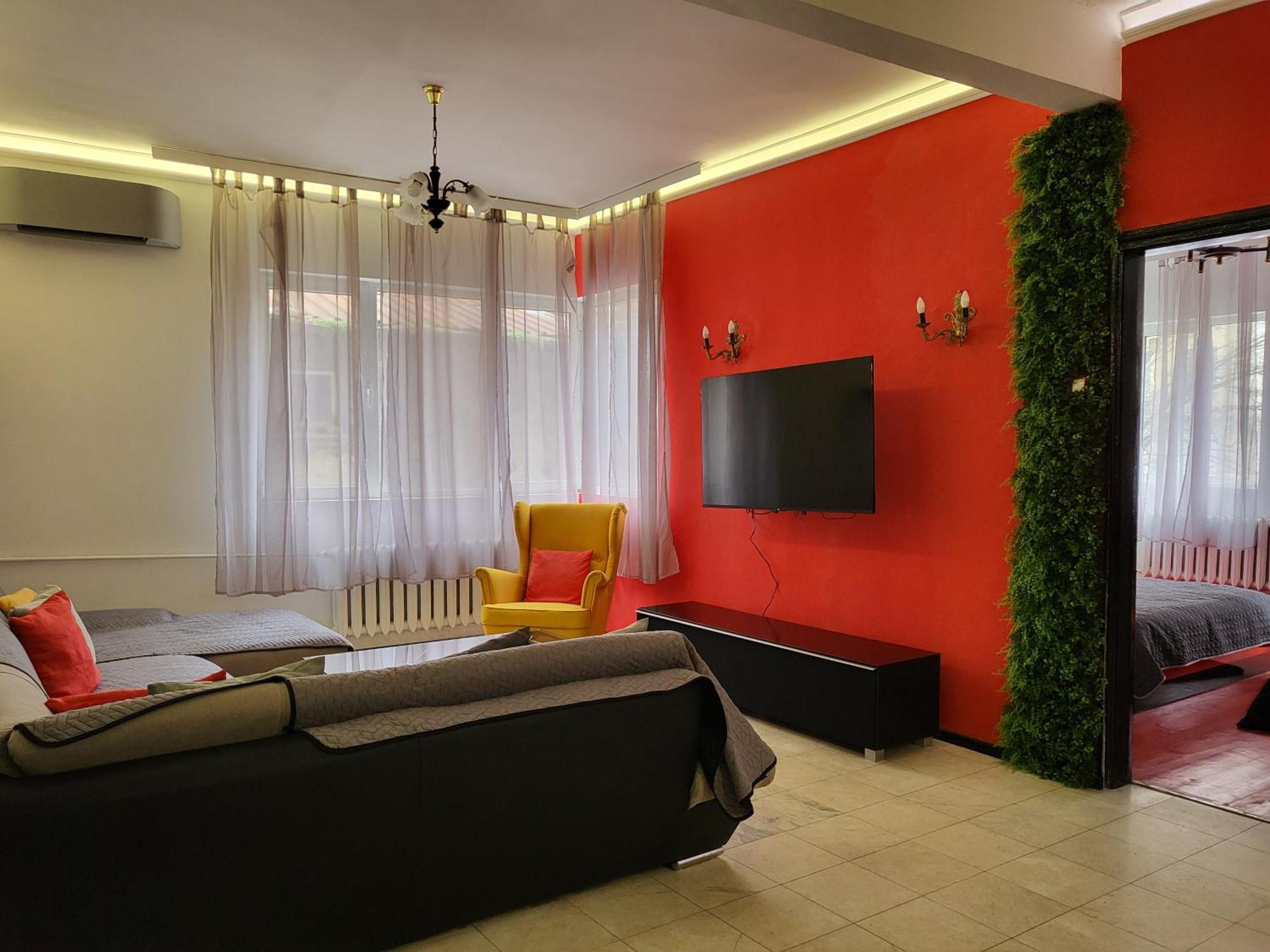 Top Center Cozy And Spacious Apartment Sofia Esterno foto
